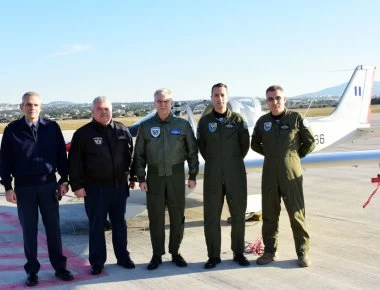 Στο Τατόι ο Α/ΓΕΑ για τα νέα εκπαιδευτικά αεροσκάφη σταδίου επιλογής